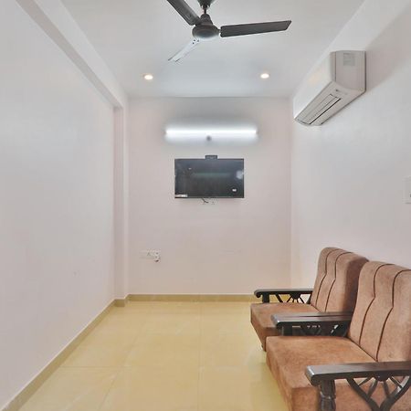 Divine Glory Hotel Lucknow Exterior photo